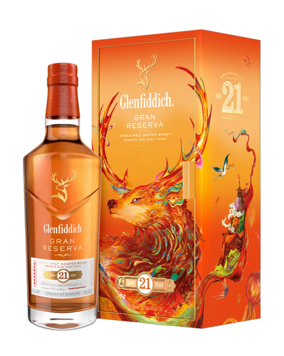 Butelka Glenfiddich Gran Reserva 21YO Rum Cask CNY z opakowaniem